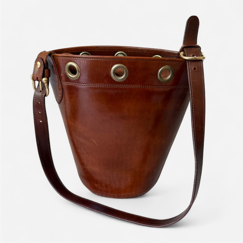 SADDLER’S UNION Leather Bucket Bag in Chocolate